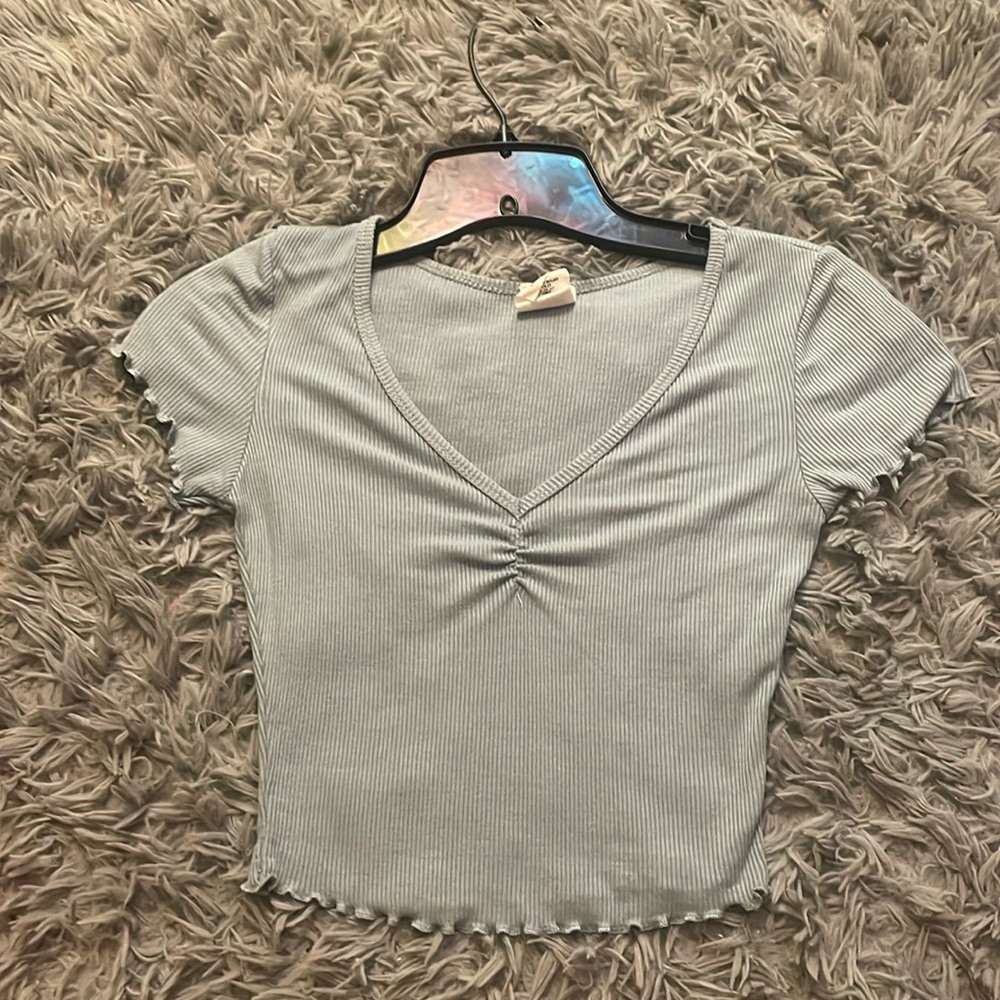 blue/grey destined crop top